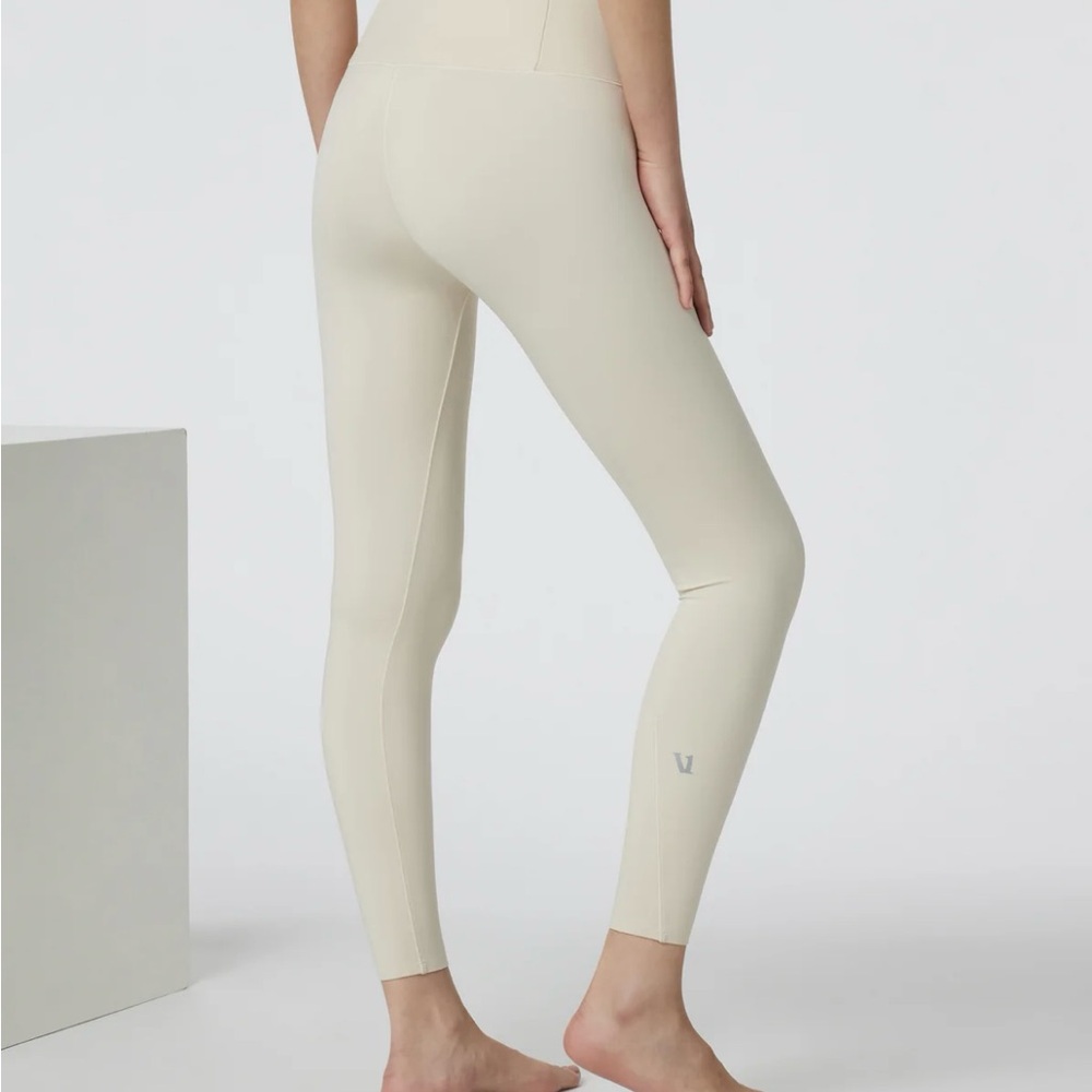 Vuori Evolve Legging
Women's Uplift  nwt